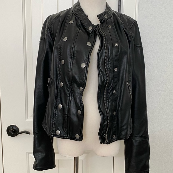 WE THE FREE Vegan Leather Jacket w/removable hood size small - Picture 2 of 15